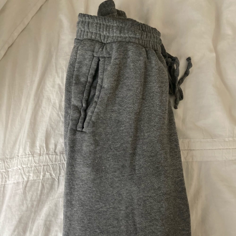 Brandy Melville/John Galt Sweatpants